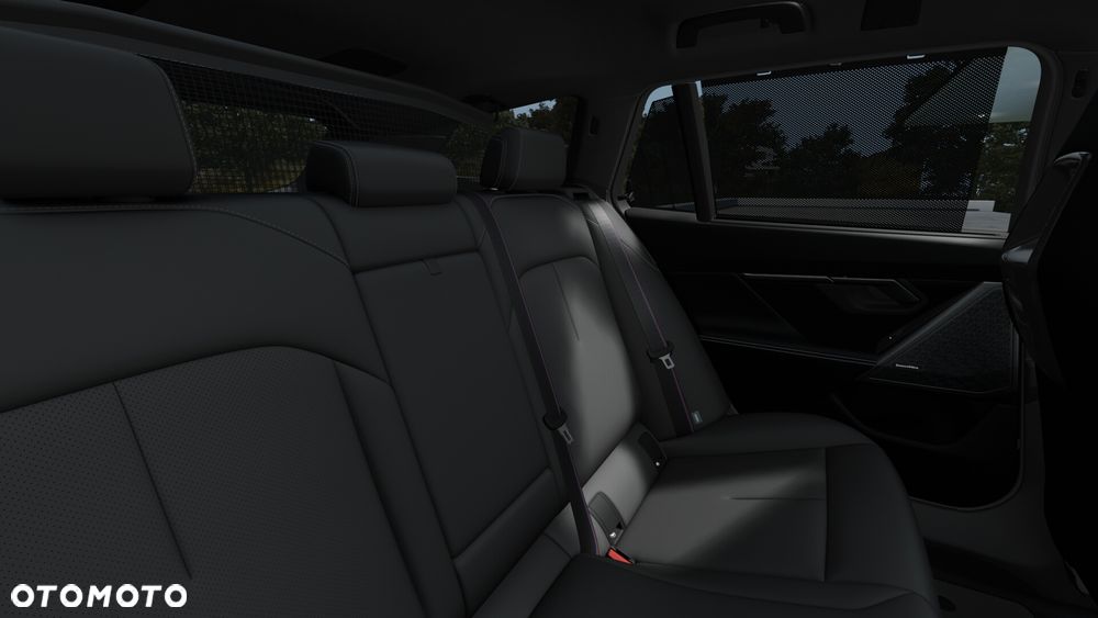 BMW M5 xDrive - 14