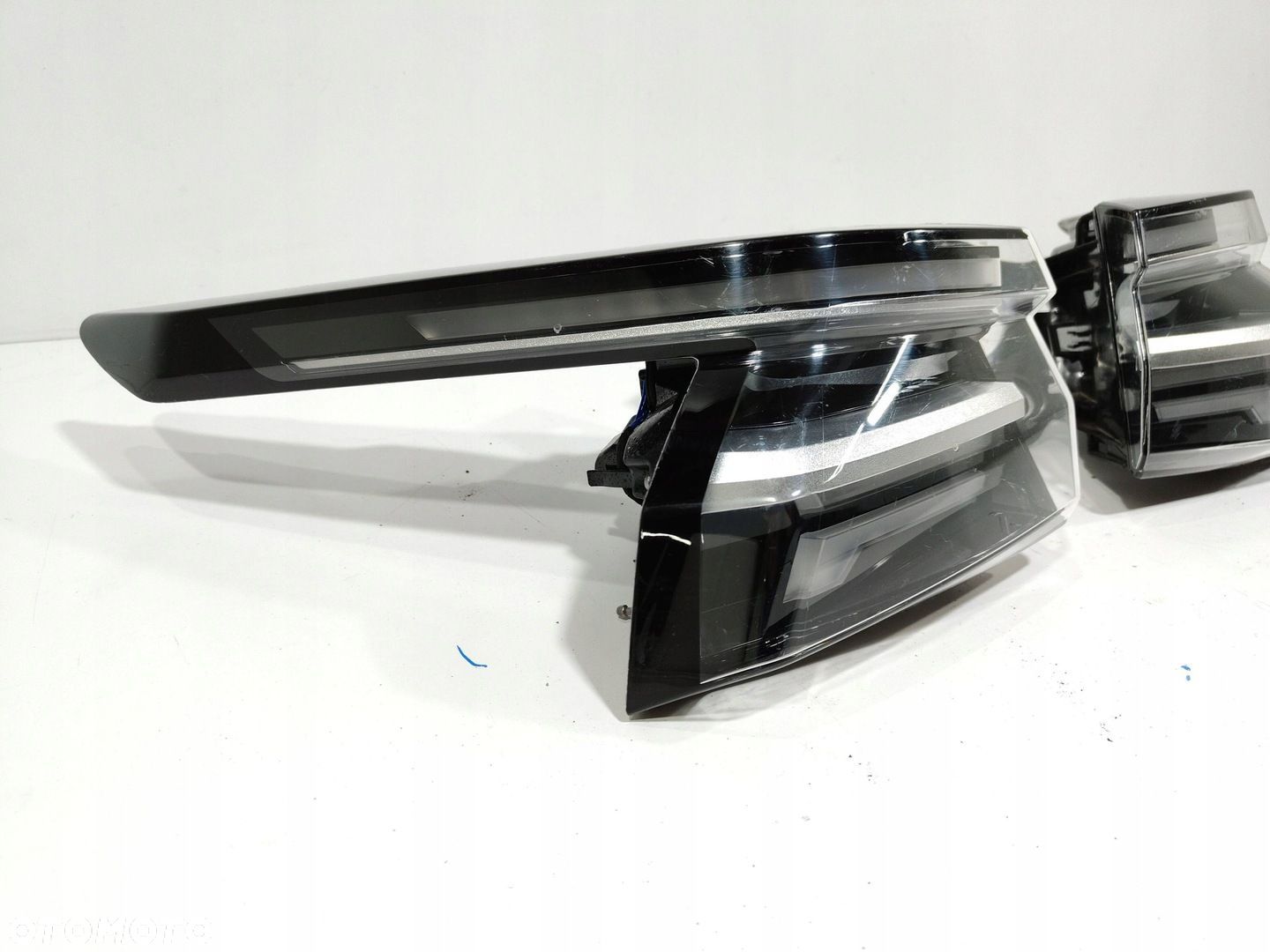Qashqai j12 lift lampa tył lewa prawa całe - 1