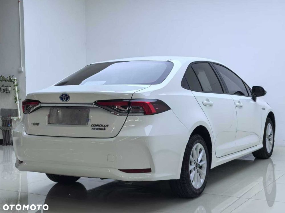 Toyota Corolla 1.8 Hybrid Executive - 5