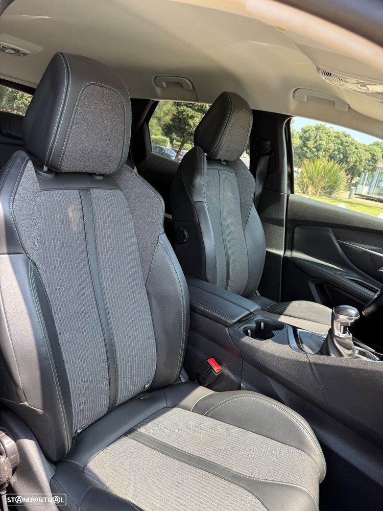 Peugeot 3008 1.2 PureTech Allure J18 - 11
