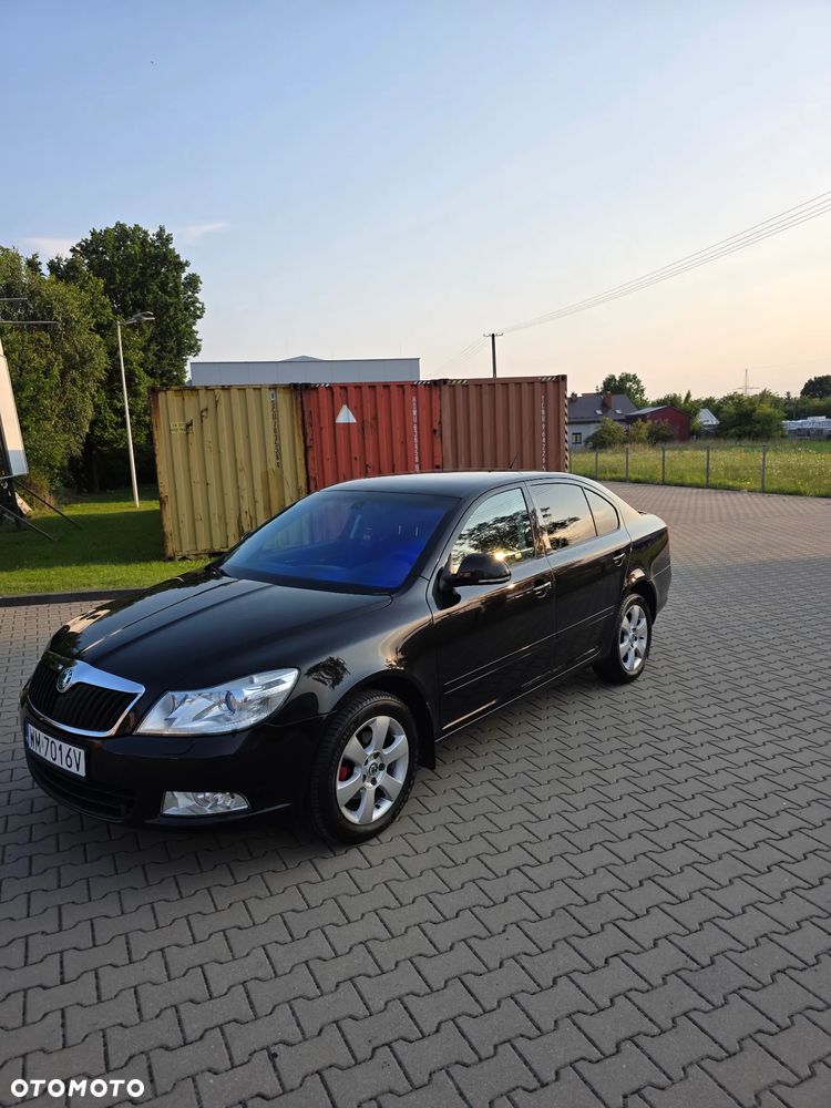 Skoda Octavia 1.6 Elegance - 5