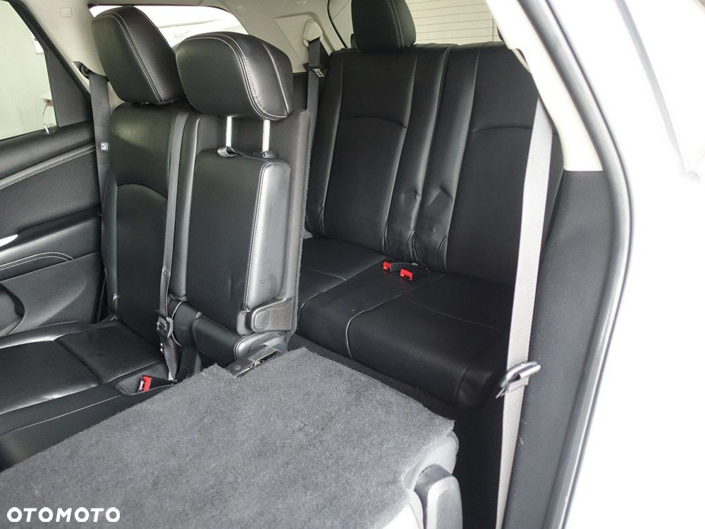 Fiat Freemont 2.0 Multijet Lounge AWD - 17