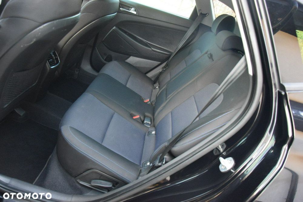 Hyundai Tucson 1.7 CRDI BlueDrive Comfort 2WD - 24