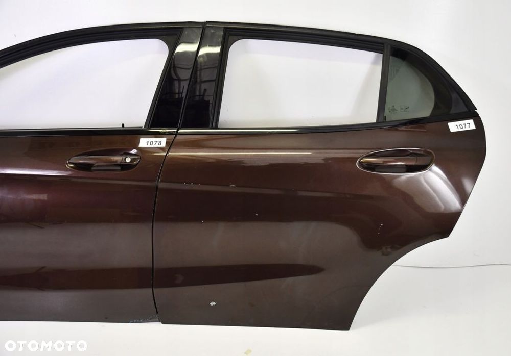 MERCEDES GLA W156 X156 DRZWI TYLNE LEWE - 2