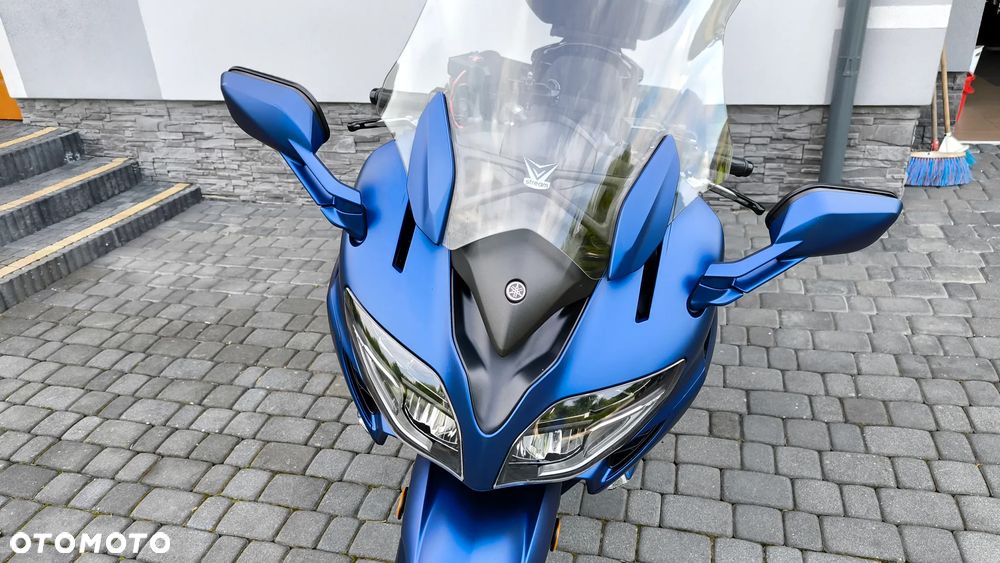 Yamaha FJR - 30