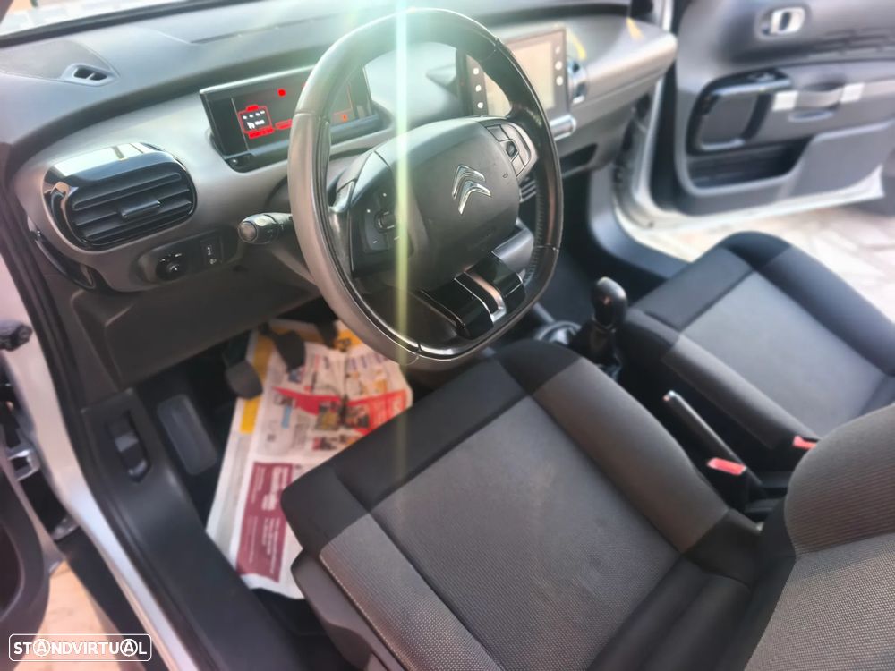 Citroën C4 Cactus BlueHDi 100 Stop&Start Feel - 27