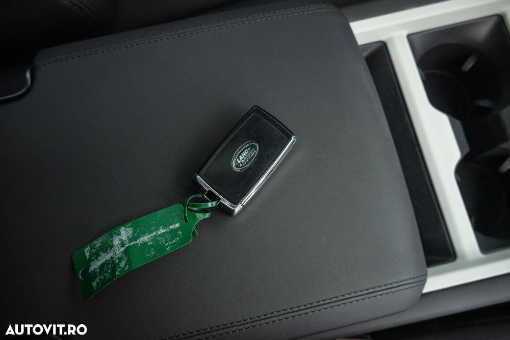 Land Rover Defender 110 3.0 D300 MHEV X-Dynamic SE - 20