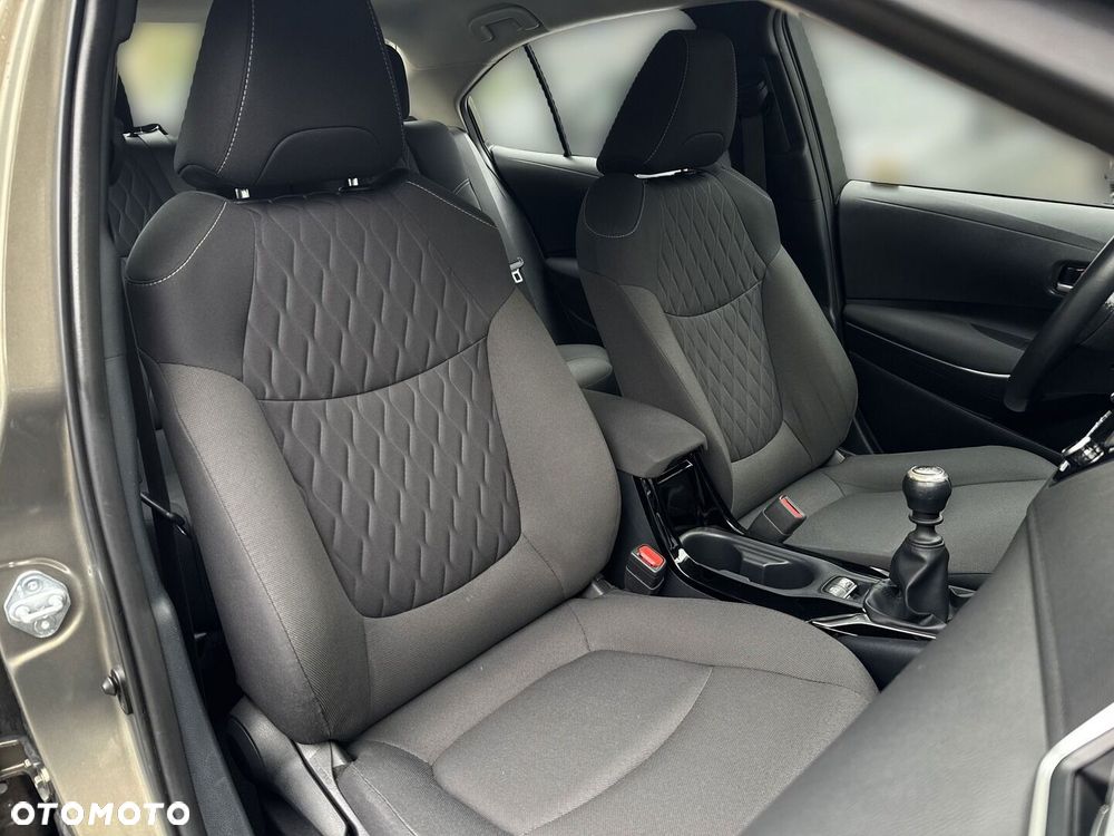 Toyota Corolla - 14