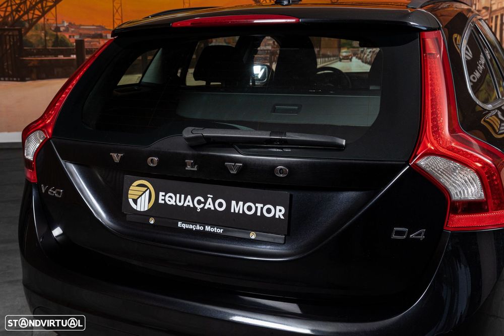 Volvo V60 2.0 D4 Kinetic - 7