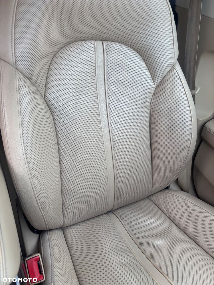 Audi A8 3.0 TFSI L Quattro - 32