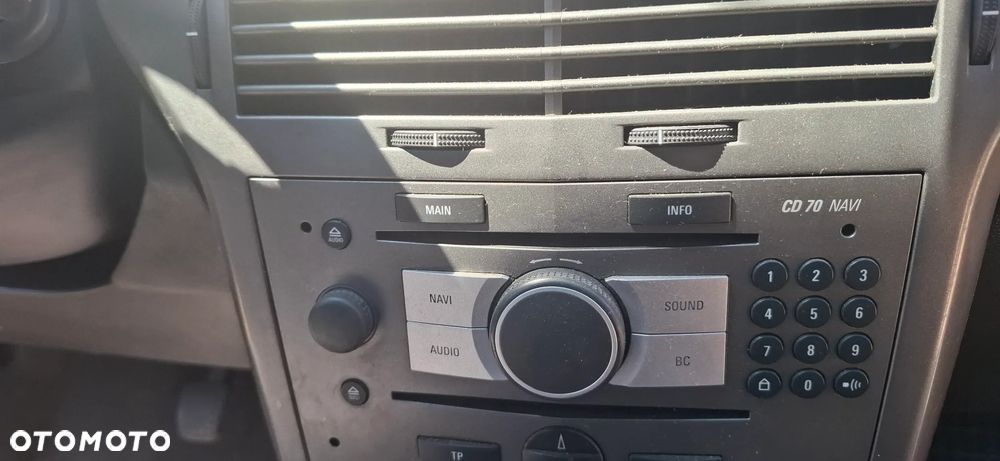 Opel Astra H 1,7 CDTI  Z 17 DTH na części - 6
