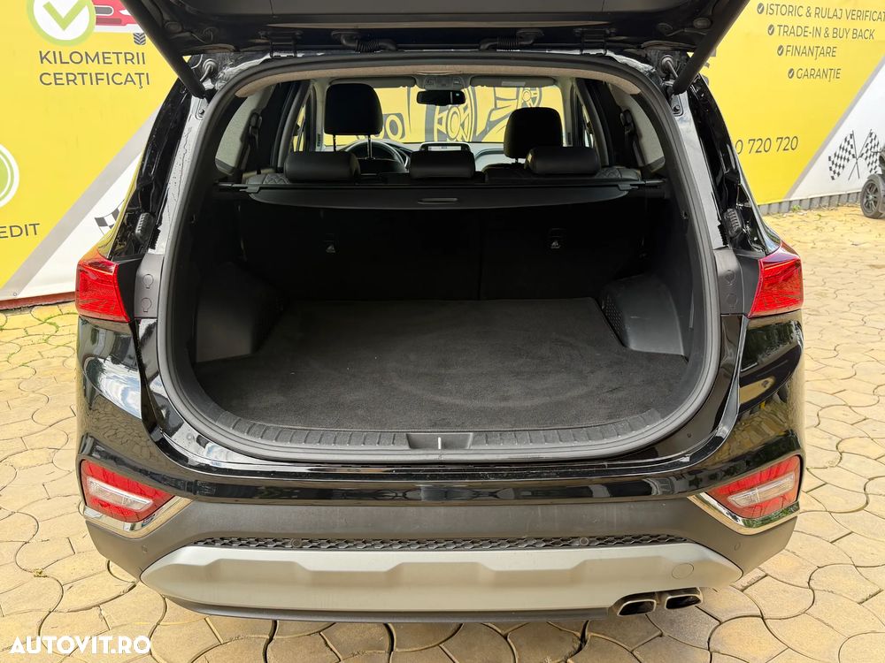 Hyundai Santa Fe 2.2 CRDi 4WD 8AT Luxury - 22
