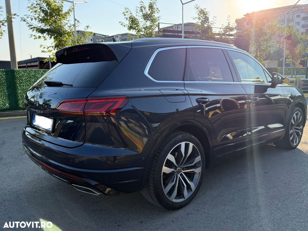 Volkswagen Touareg V6 TDI 4MOTION R-Line - 3