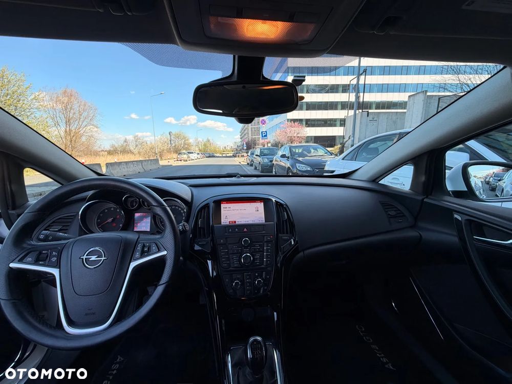 Opel Astra 1.4 T Enjoy - 7