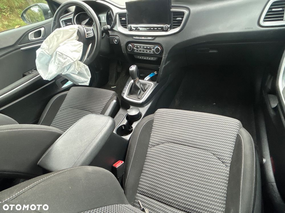 Kia Ceed 1.5 T-GDI OPF Platinum - 6