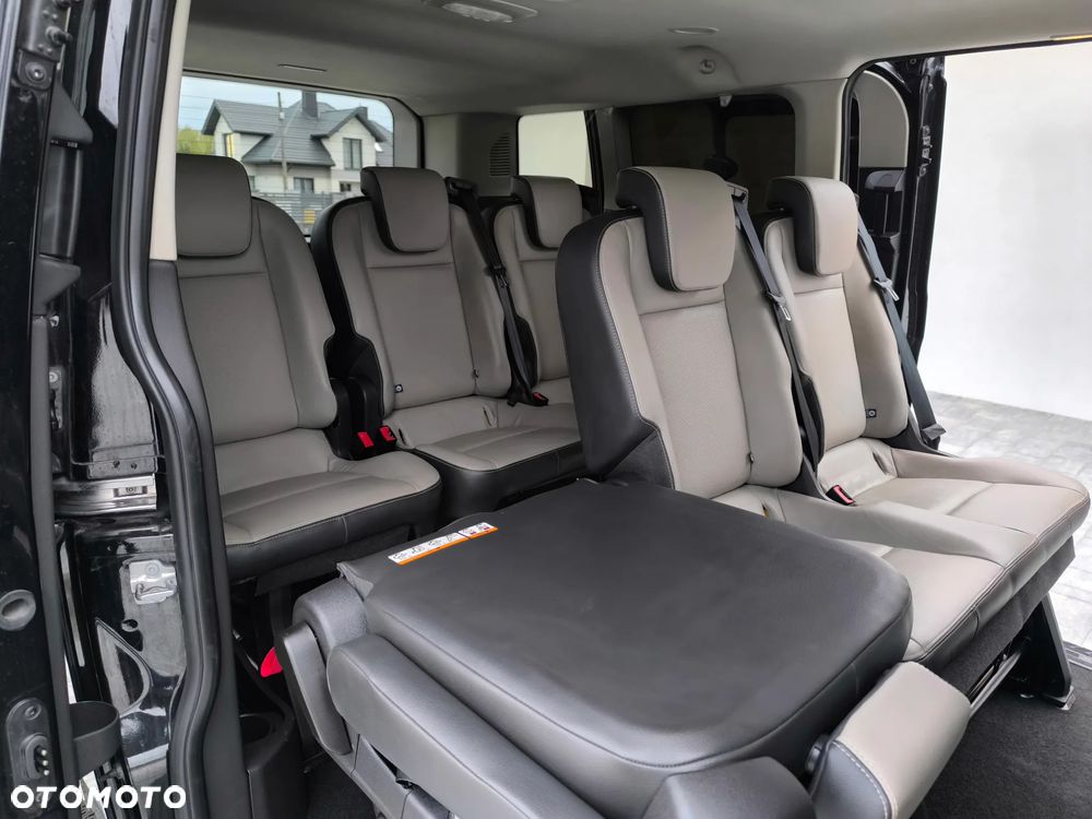 Ford Tourneo Custom 2.0 EcoBlue L2 Titanium - 14