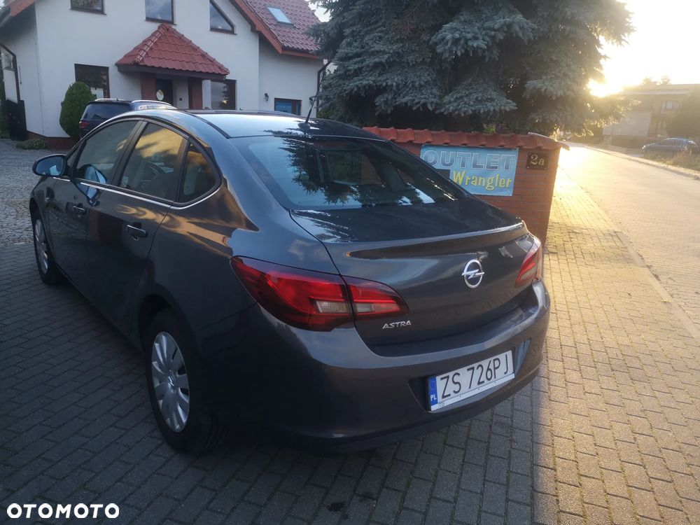 Opel Astra IV 1.4 Active - 4