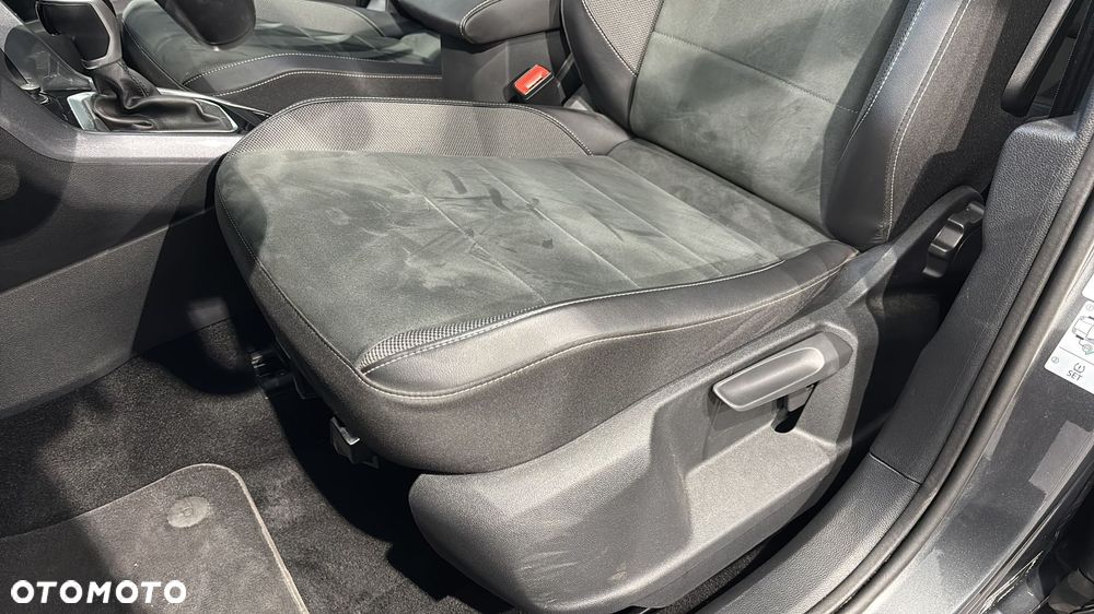 Volkswagen T-Roc 1.5 TSI Style DSG - 13