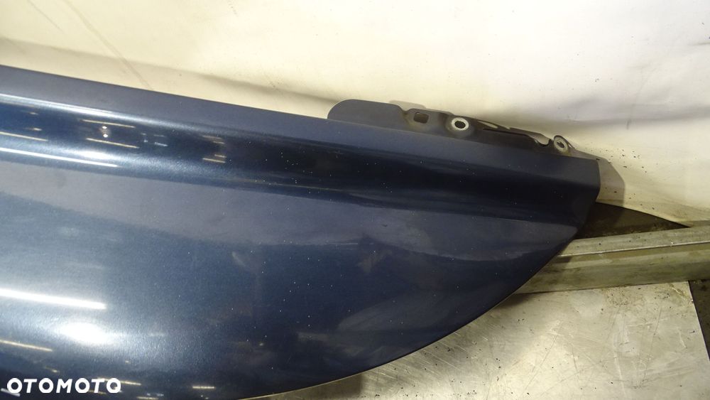 BŁOTNIK PRAWY PRZEDNI VOLVO S40 II 2.0 - 2