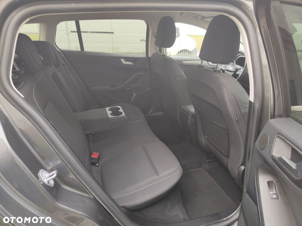 Ford Focus 1.5 EcoBoost STart-Stopp-System TITANIUM - 13