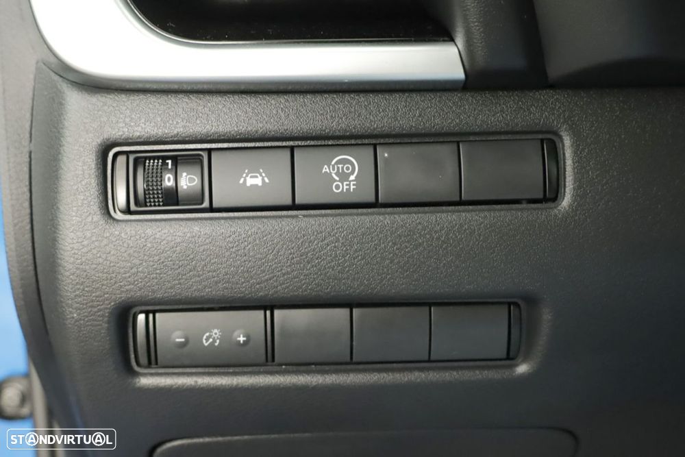 Nissan Qashqai 1.3 DIG-T N-Connecta LED Xtronic - 19