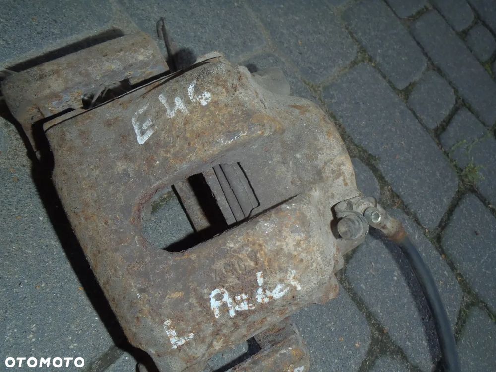 zacisk jarzmo hamulcowe bmw e46 - 14
