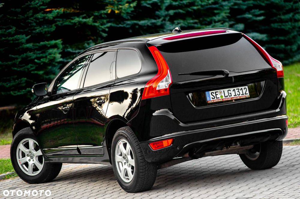 Volvo XC 60 D5 AWD Summum - 16