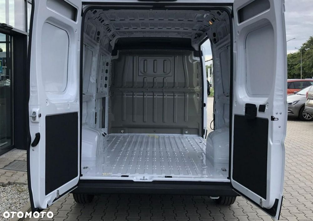 Opel Movano Diesel 140 3.5T L4H2 Heavy 6-Si - 6