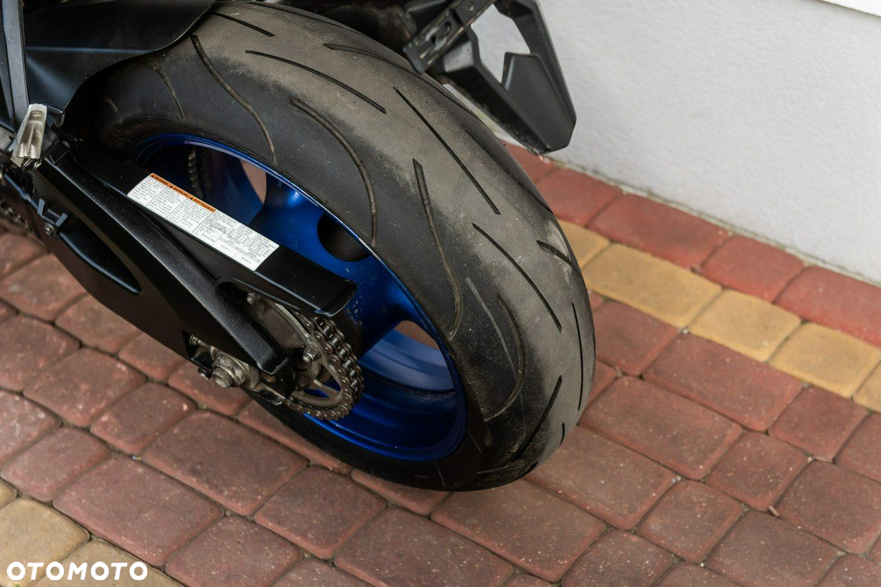Suzuki GSX-R - 8