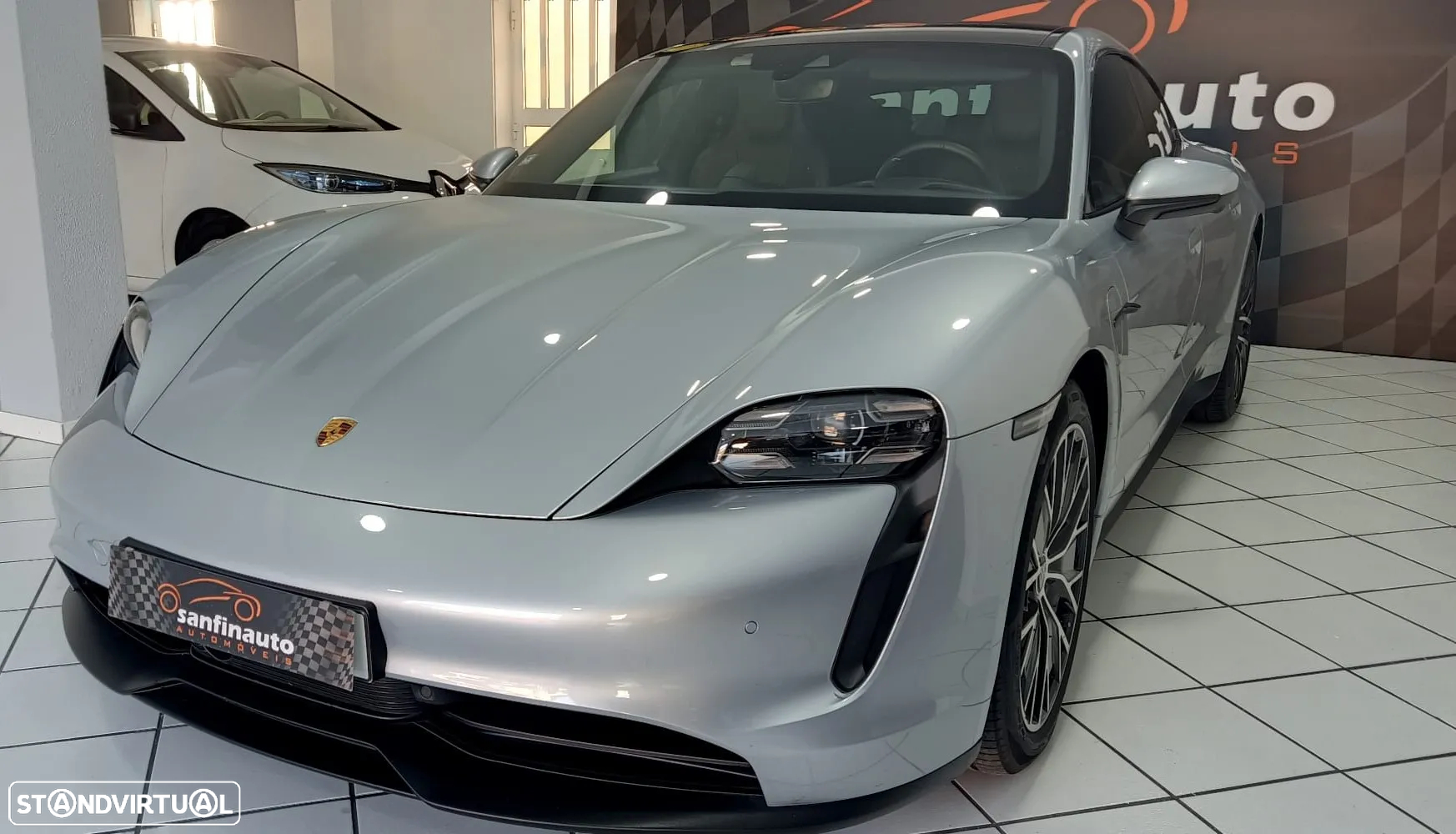 Porsche Taycan 4S - 5