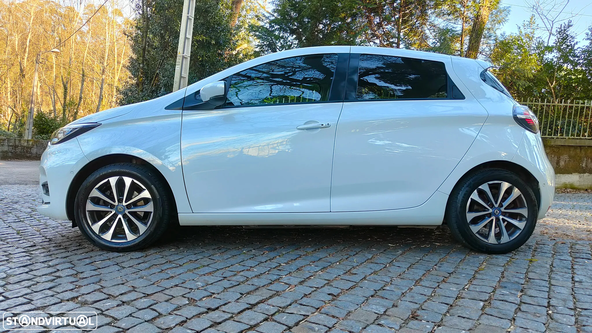 Renault Zoe (s/ Bateria) Z.E. 50 INTENS - 20