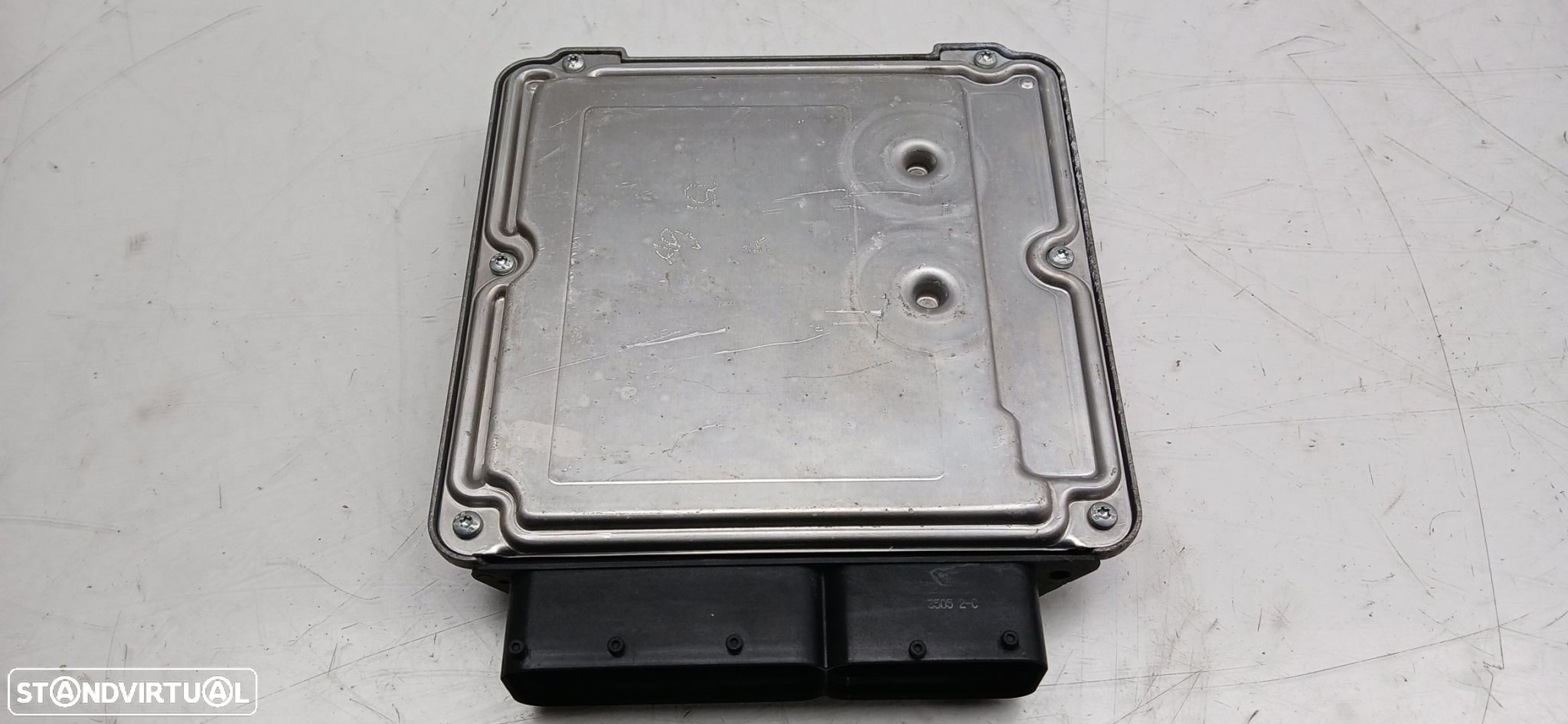 Centralina motor / ECU VOLKSWAGEN Touran (1T) - 2