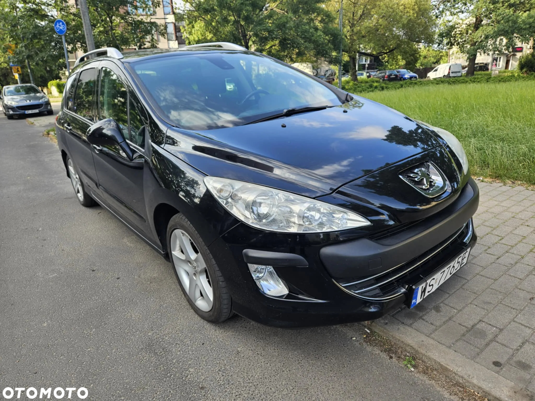 Peugeot 308 - 8