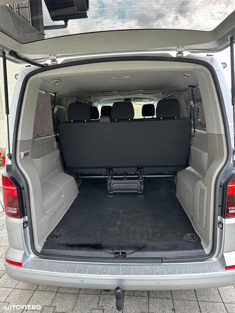 Volkswagen Caravelle - 5