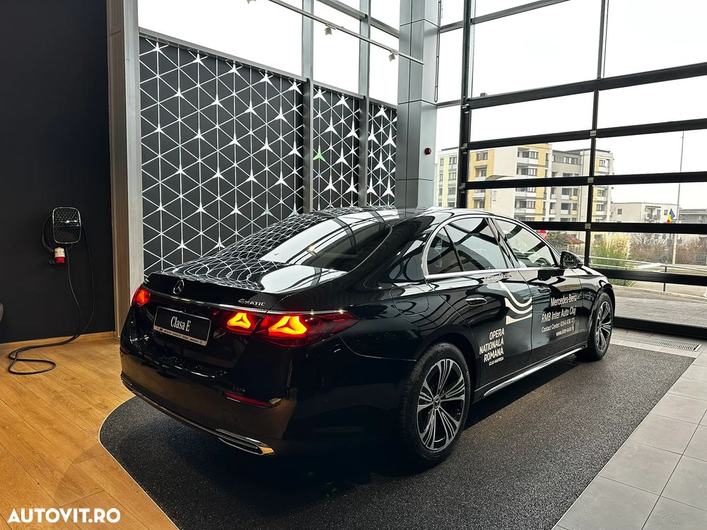 Mercedes-Benz E 200 MHEV 4MATIC Aut. - 5