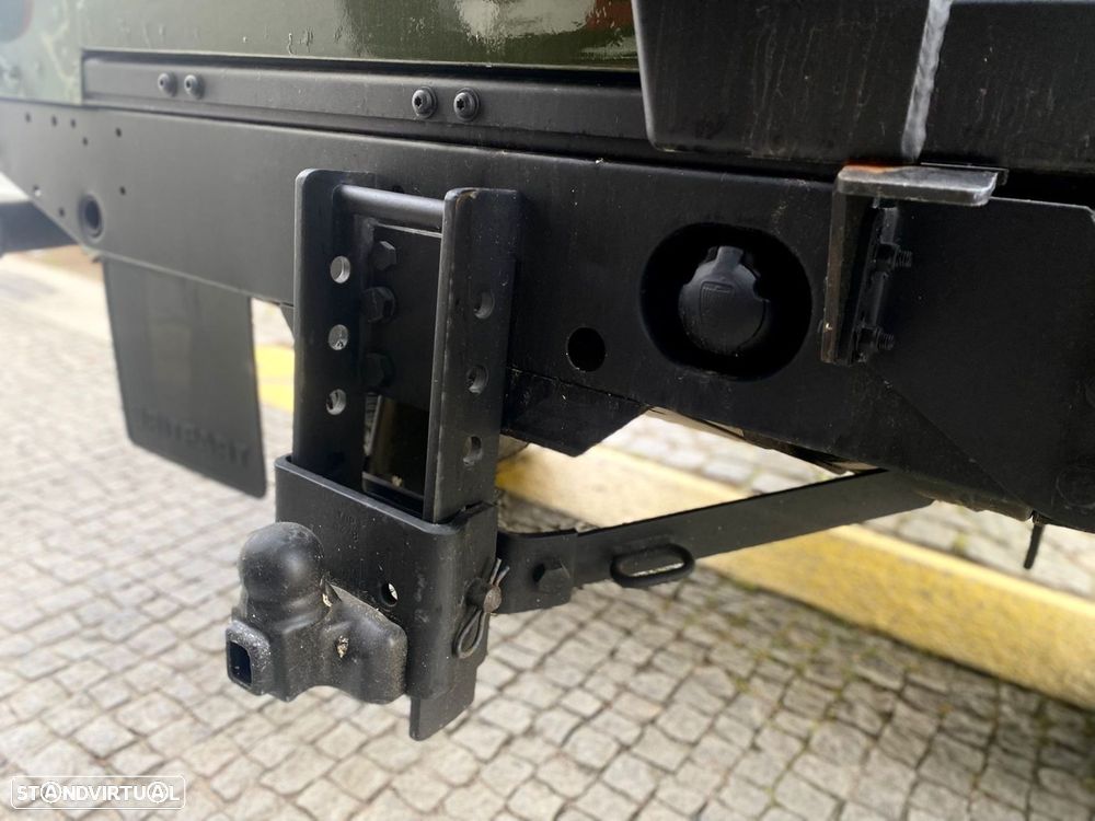 Land Rover Defender 110 2.5 TD5 Metal Top - 10