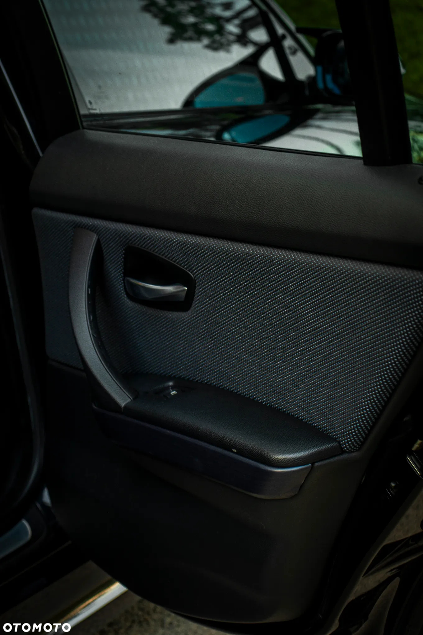 BMW Seria 3 318i - 26