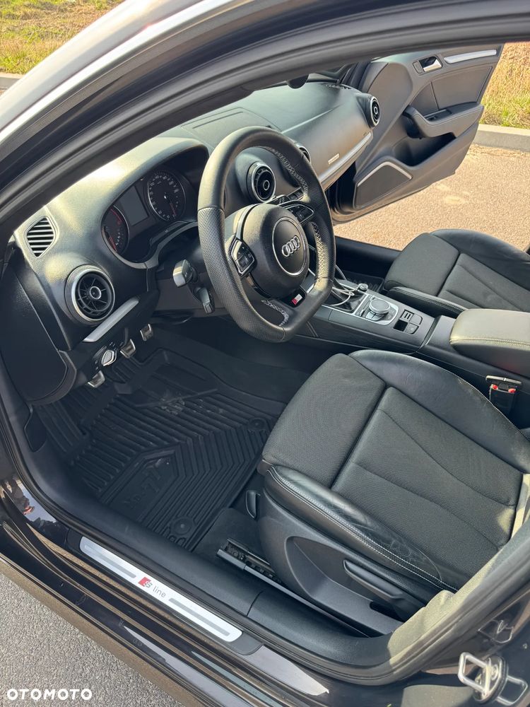 Audi A3 Sportback 2.0 TDI (clean diesel) quattro S line Sportpaket - 18