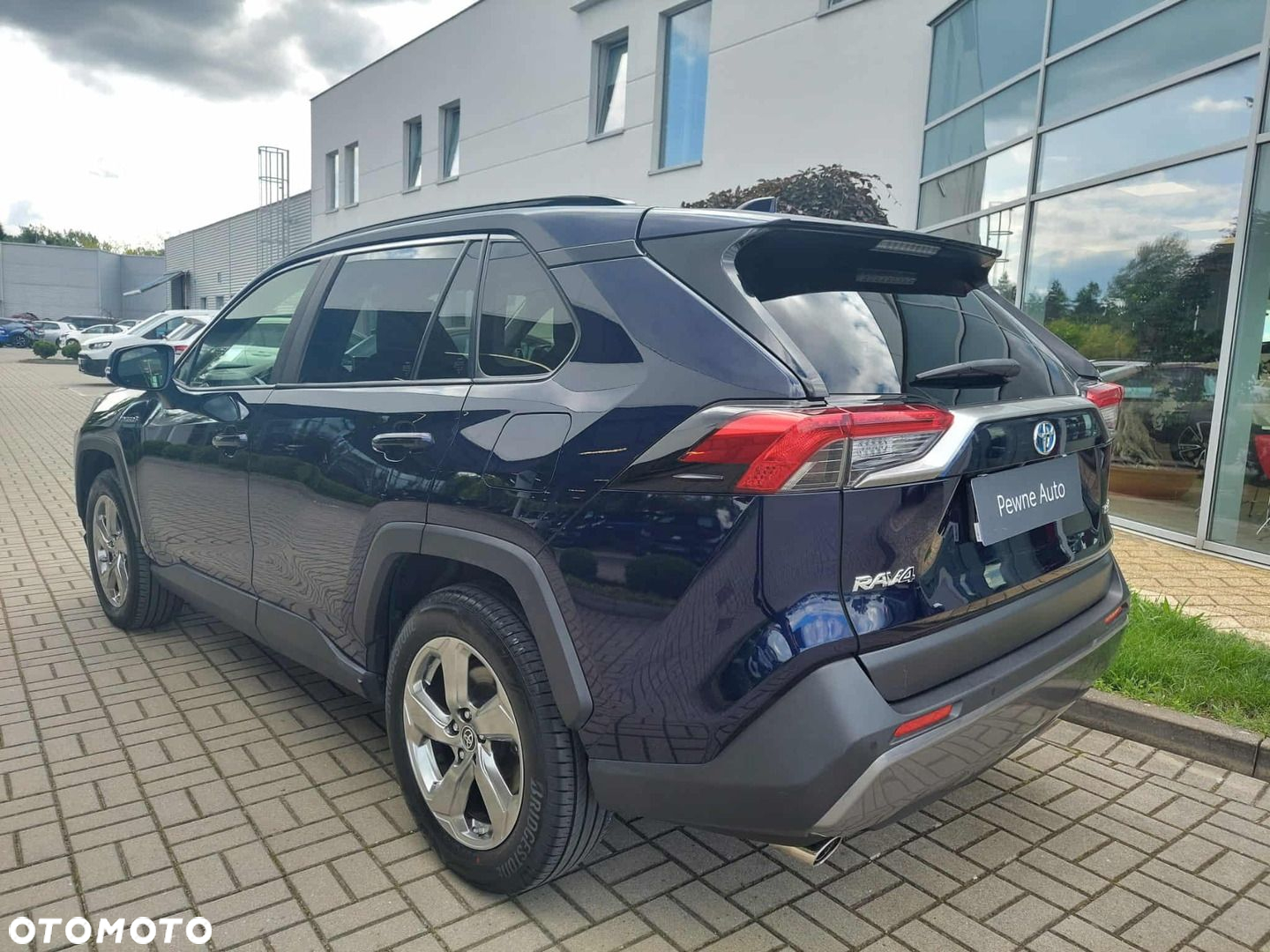 Toyota RAV4 2.5 Hybrid Comfort 4x2 - 6