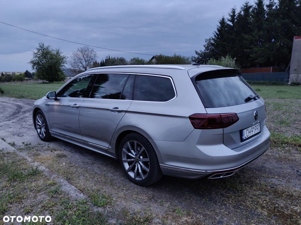 Volkswagen Passat Variant 2.0 TDI SCR DSG 4Motion Elegance - 5