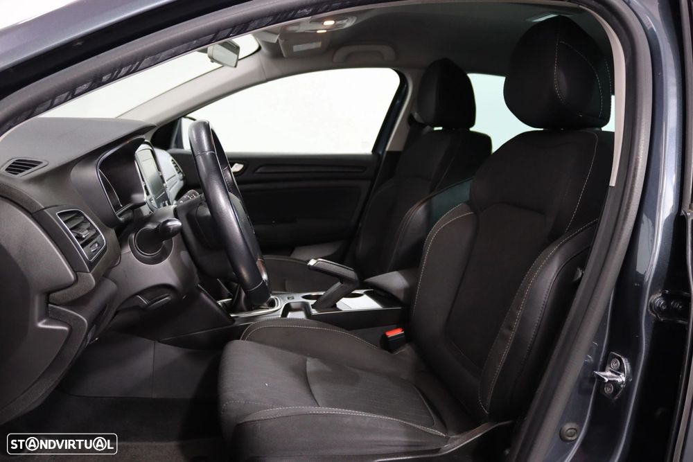 Renault Mégane - 10