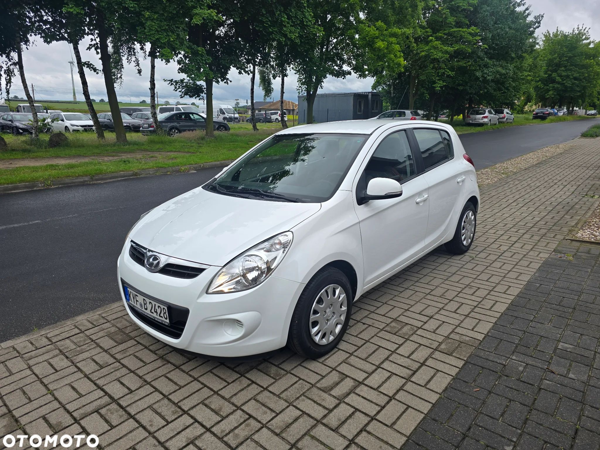 Hyundai i20 1.2 Intro Edition - 1