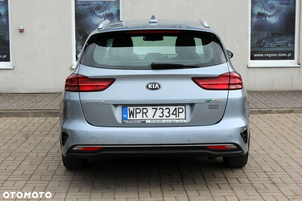 Kia Ceed 1.6 CRDi mHEV M - 5