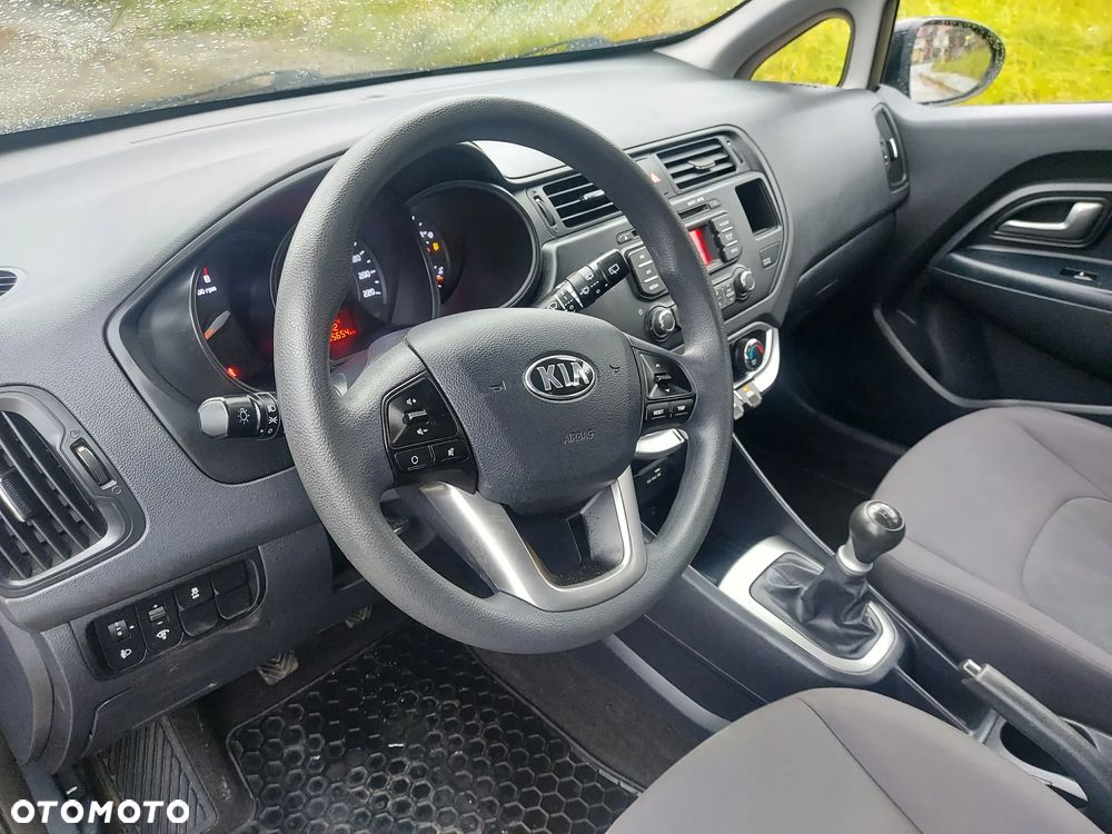 Kia Rio 1.2 Business Line - 18