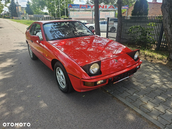 Porsche 924 S