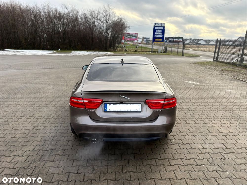 Jaguar XE 20d R-Sport Ingenium Edition - 8