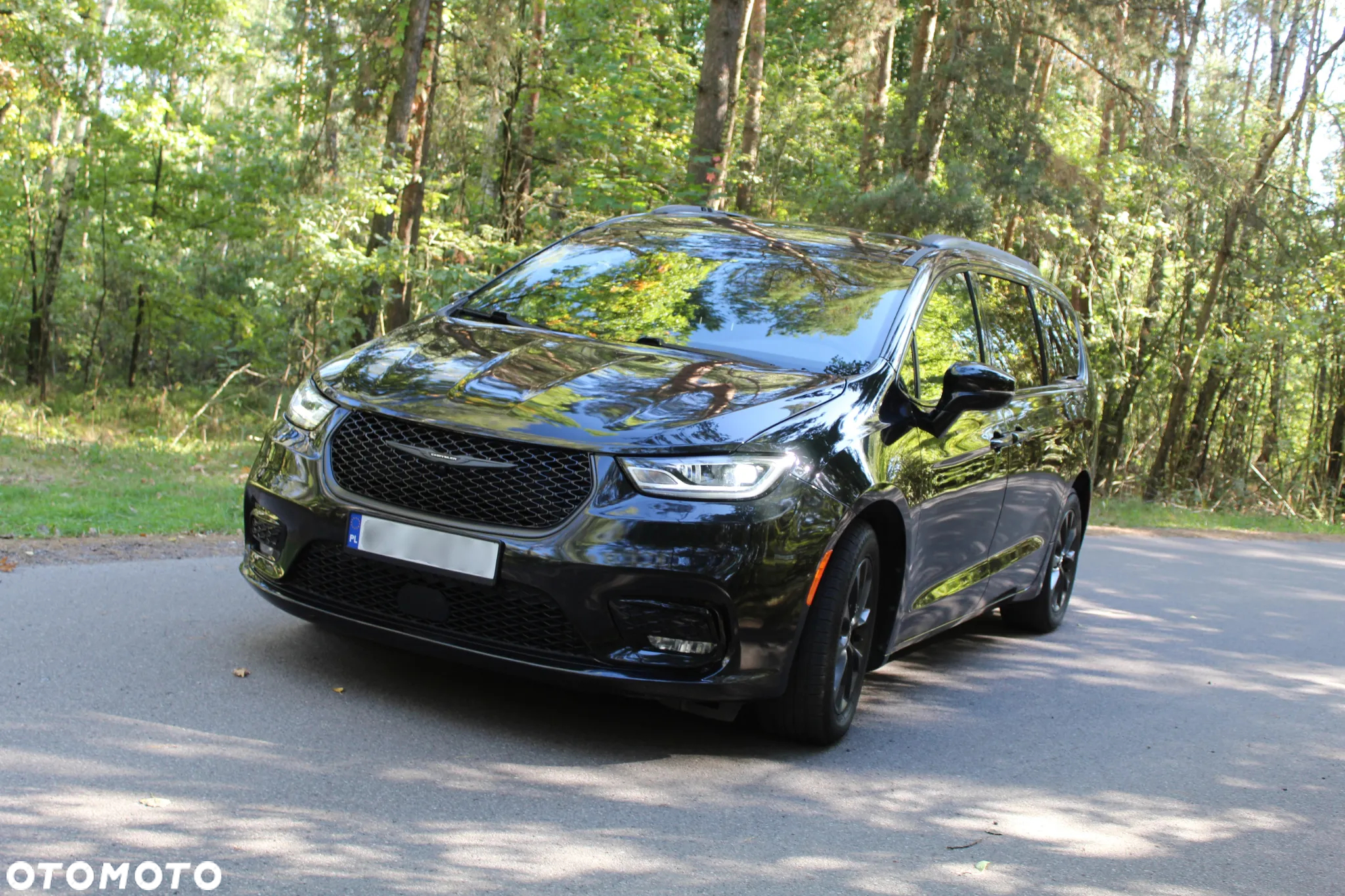 Chrysler Pacifica - 8