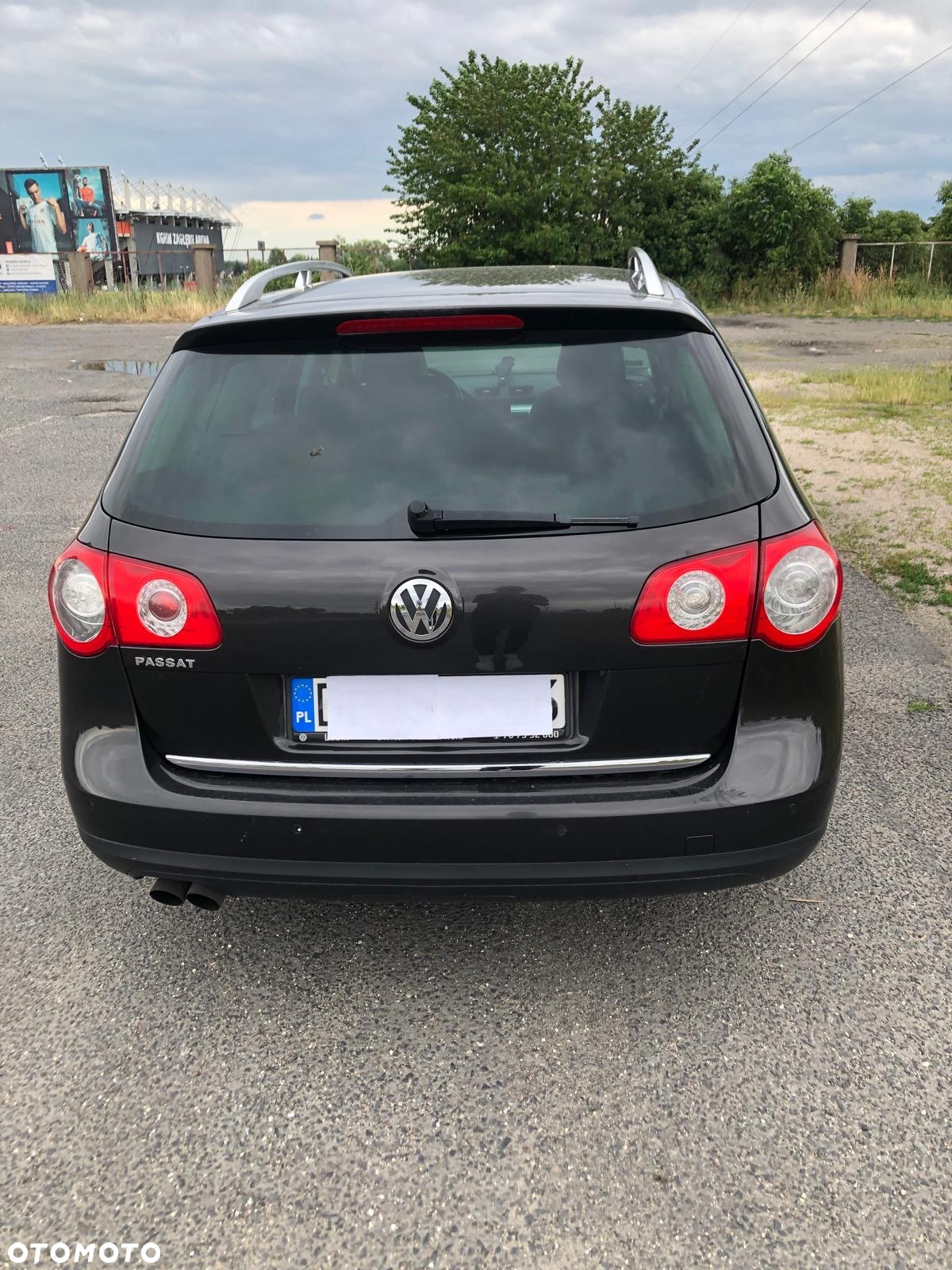 Volkswagen Passat 2.0 TDI DPF Highline - 4