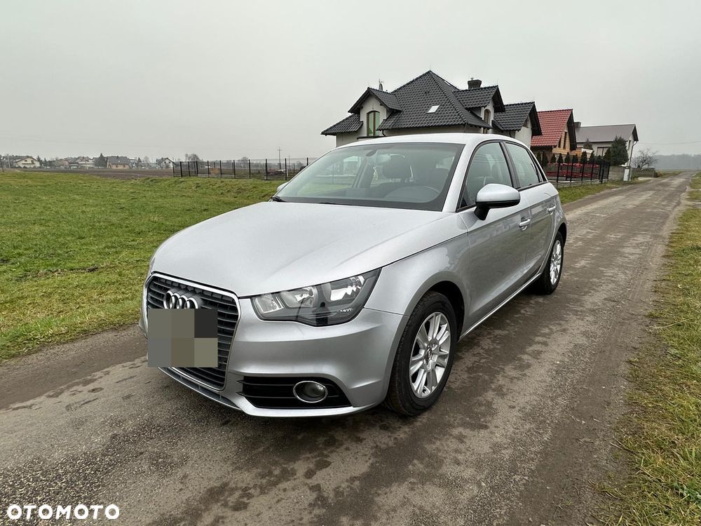 Audi A1 Sportback 1.6 TDI Ambition - 1