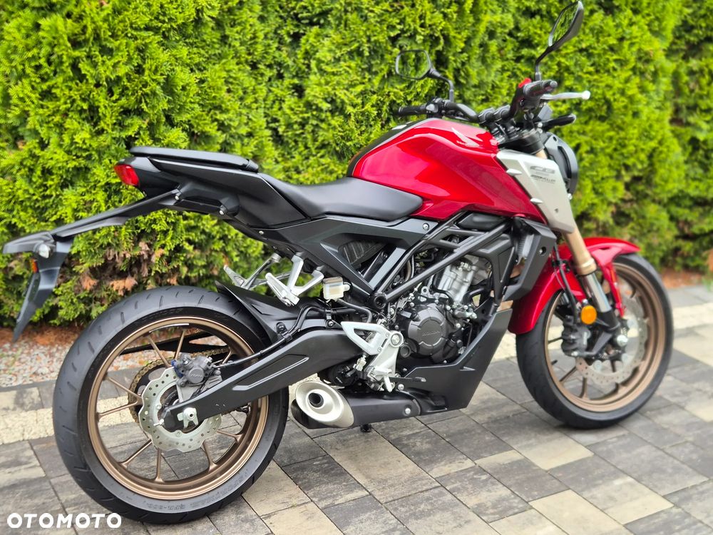 Honda CB - 3